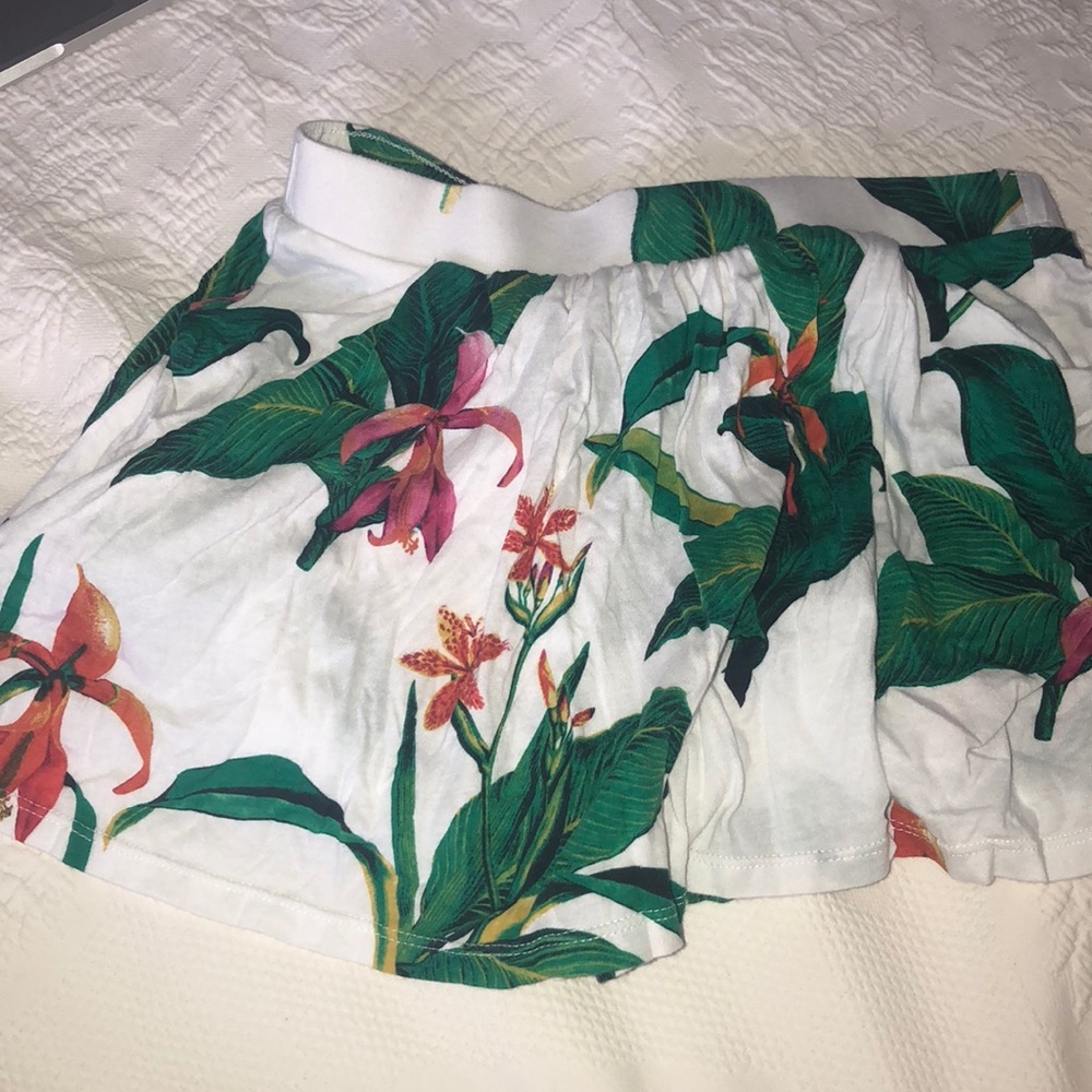 Gap skort